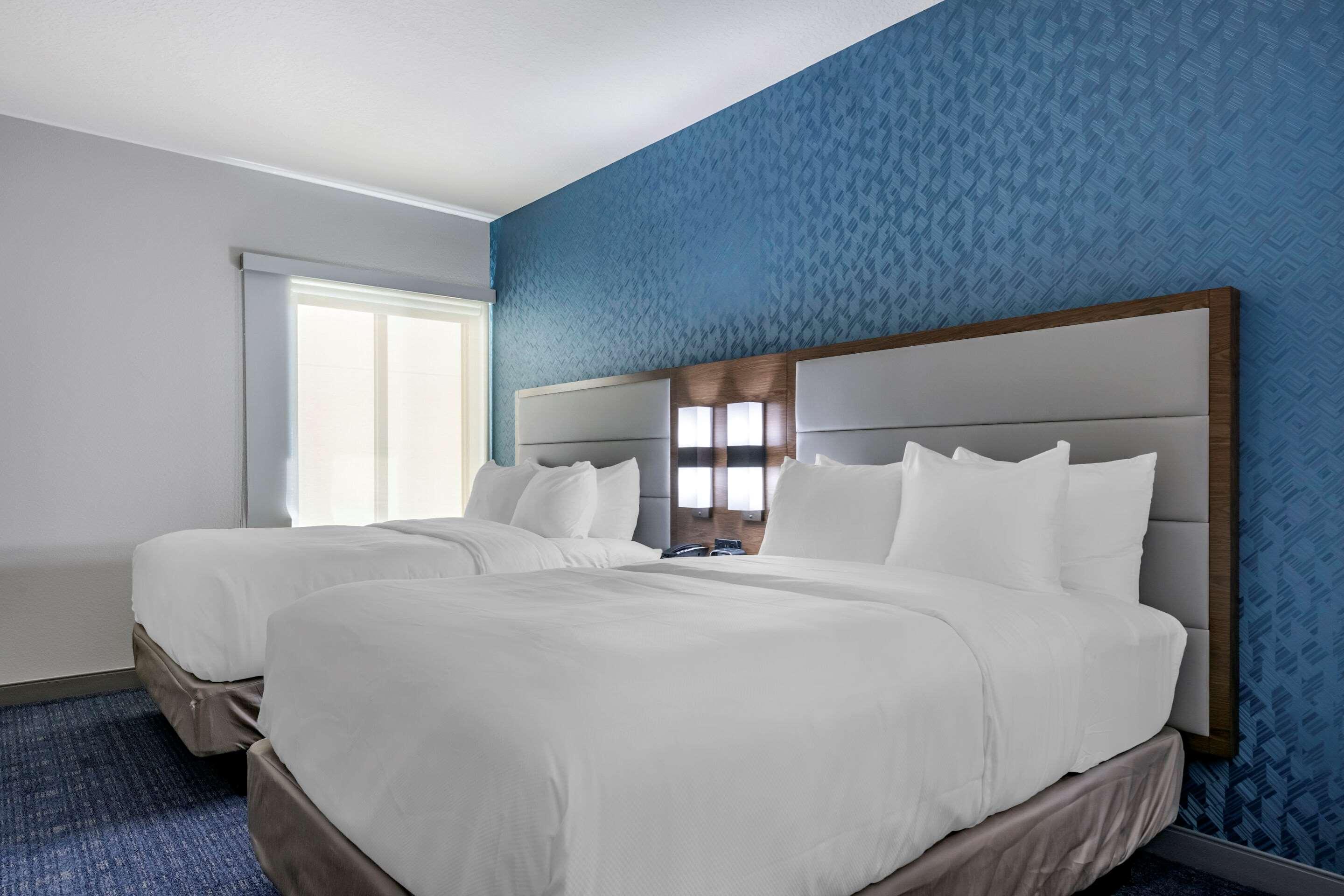 Comfort Suites Gainesville Near University מראה חיצוני תמונה