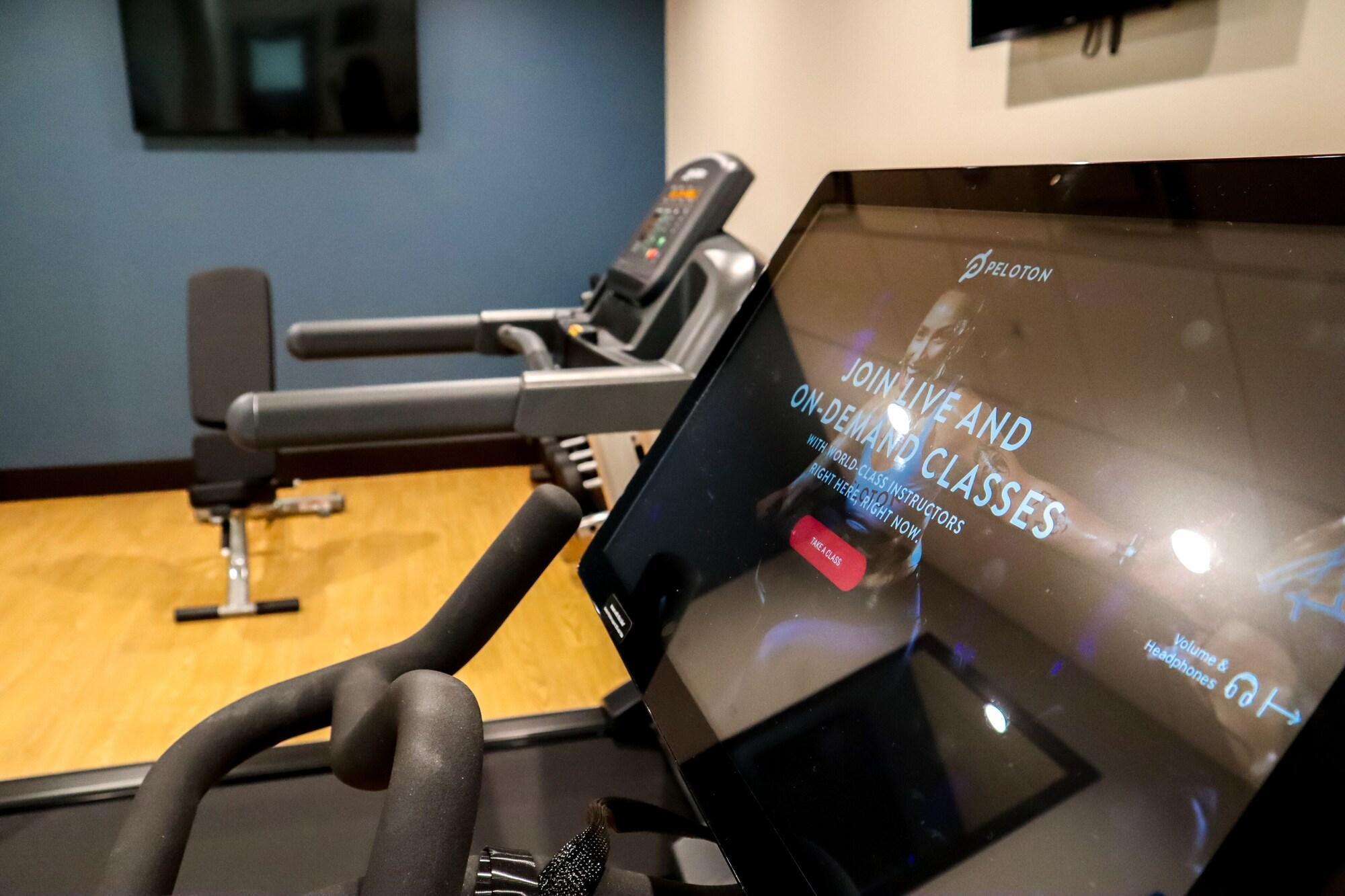 Comfort Suites Gainesville Near University מראה חיצוני תמונה